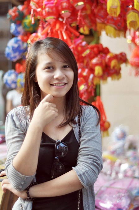 Chuyện cảm động của cô bé nhờ facebook tìm mẹ